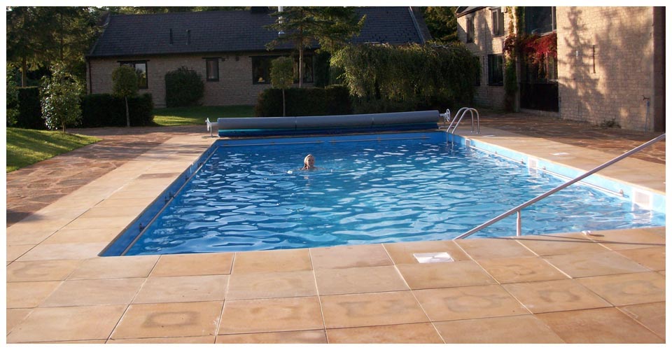 Swimming Pool Paint Coat System, How Much Does It Cost To Re Tile A Swimming Pool Uk